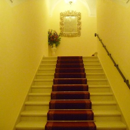 Castello Conti Filo Bed & Breakfast Torre Santa Susanna Bagian luar foto