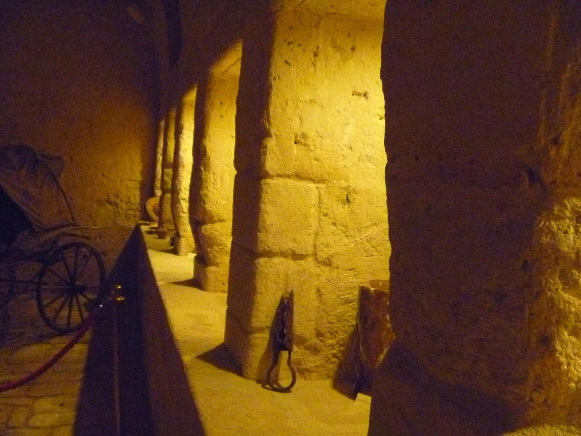 Castello Conti Filo Bed & Breakfast Torre Santa Susanna Bagian luar foto